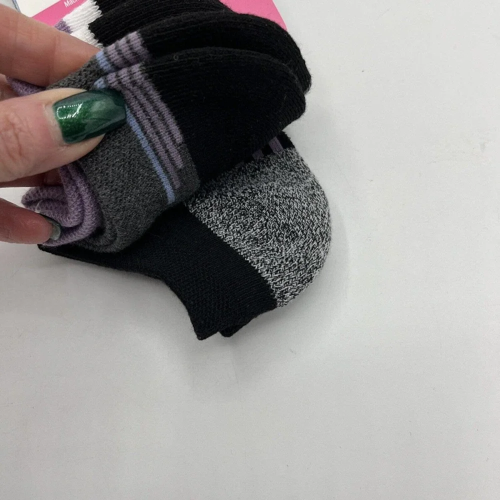 Everlast‎ Socks Womens Shoe Size 5 - 9 1/2 Cushion No Show Socks 3 Pair